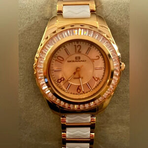 ⭐️ Oceanaut rose gold & ivory/white/cream watch - NEW in box, never worn